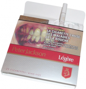 Selon les avocats des cigarettiers, l'invention des cigarettes légères prouve que l'industrie du tabac a répondu aux préoccupations sur la santé qu'avaient certains fumeurs.